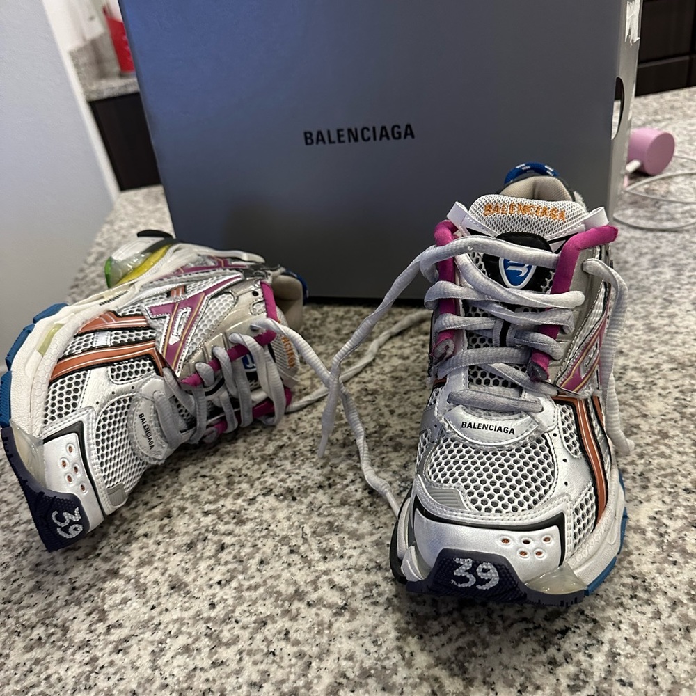 Balenciaga Runners multi color